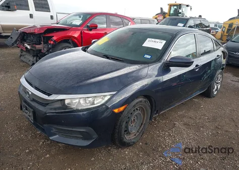 2017 Honda Civic Lx z USA, uszkodzony, nr VIN 19XFC2F54HE010341